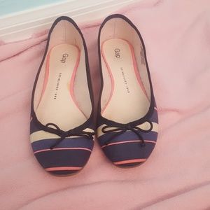 Gap ballet flats